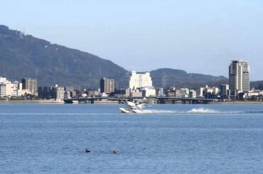 水上機の着水