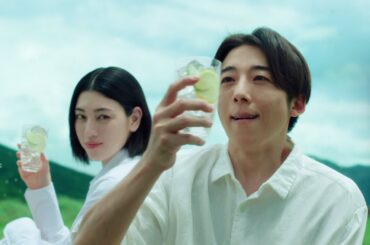 高橋一生＆三吉彩花が大自然の森の中で初共演！「KIRIN Premium ジンソーダ 杜の香」新TVCM「心の森」篇