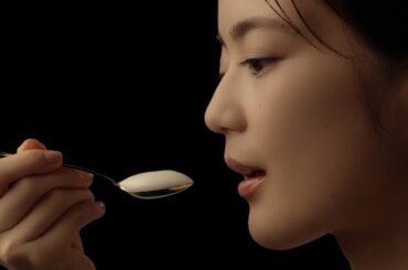 アサヒ食彩 CM 「最高級の泡と香り」篇 30秒 生田絵梨花