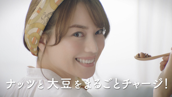 yuri_ebihara-nissin-gorogra-cm20200401-1-1536x864