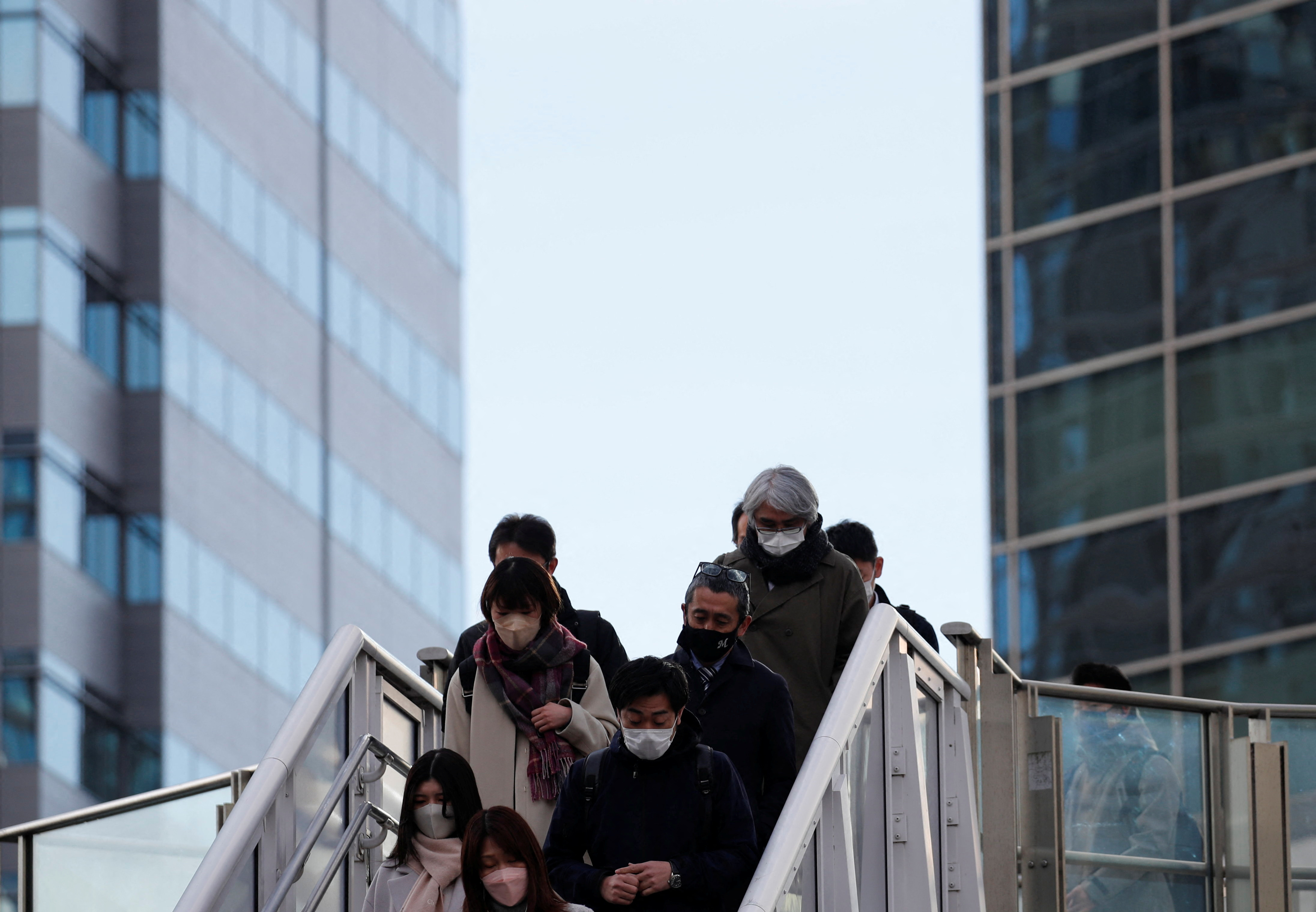 9月失業率は2.4％に改善、有効求人倍率1.24倍に小幅上昇